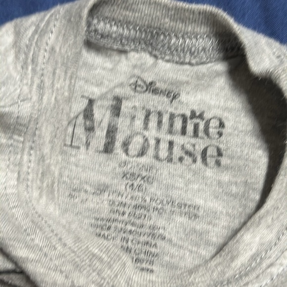BUNDLE Disney Minnie Mouse shirts - Picture 10 of 10